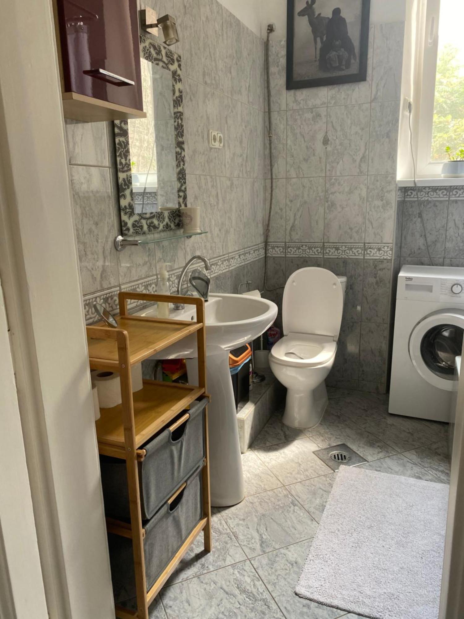 Budapest Oasis One Bedroom For Renting Eksteriør billede